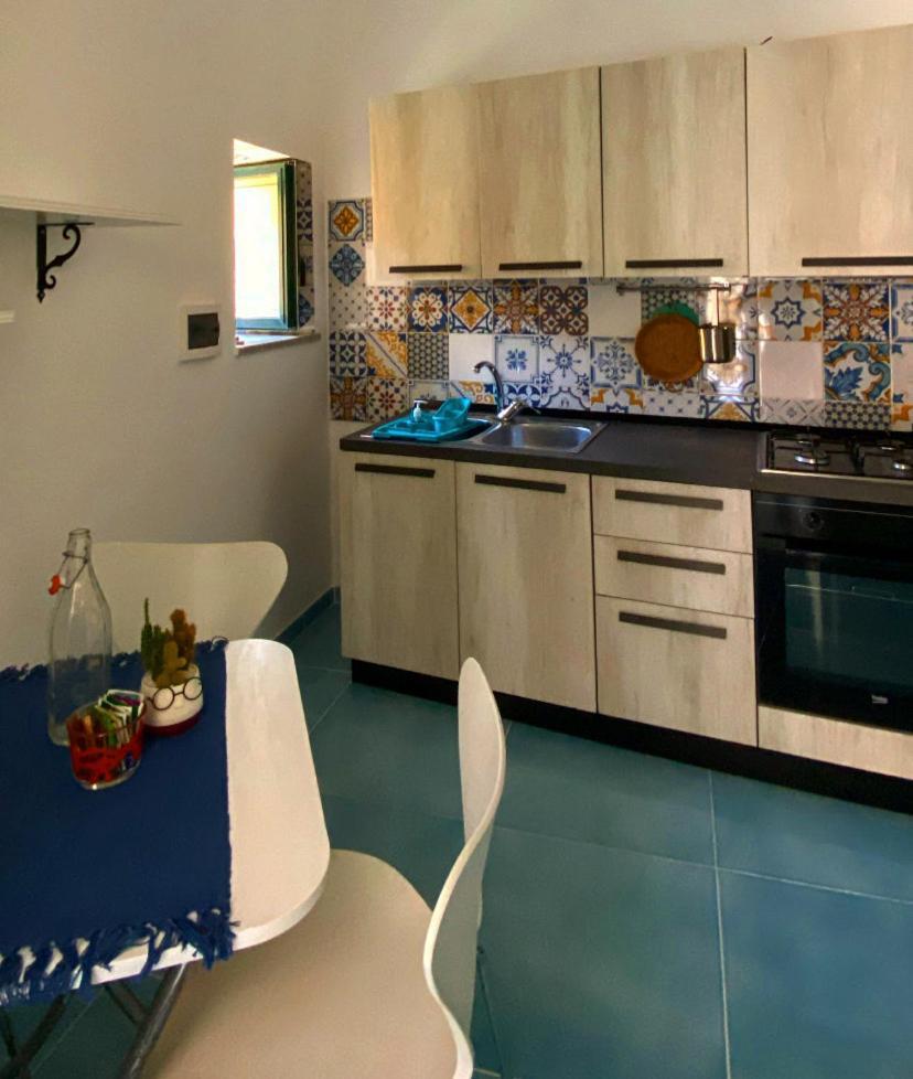Casa Vacanza Le Tre Sorelle Vietri Kültér fotó